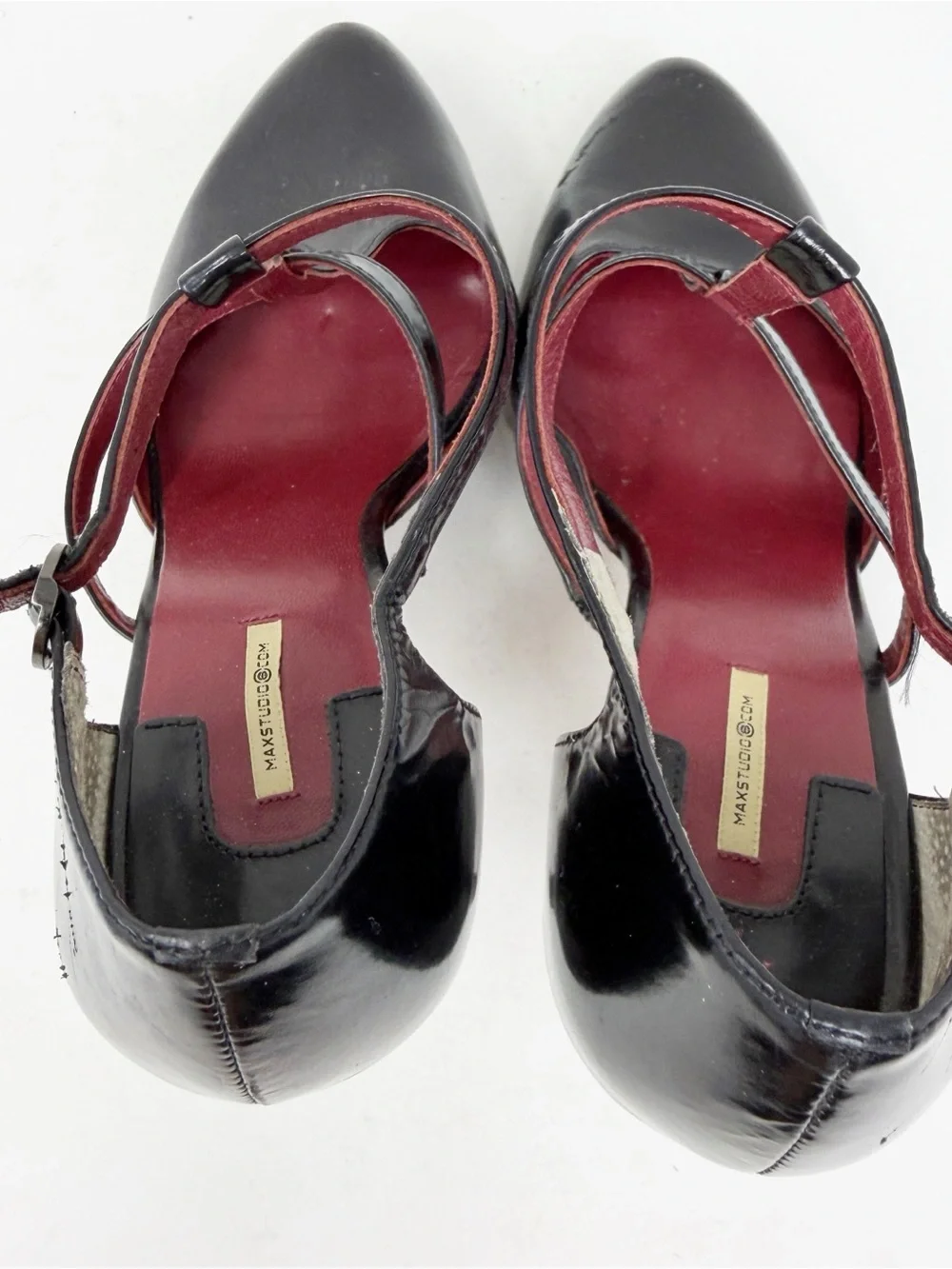Max Studio Black Patent Leather T-Strap Mary Jane Heels Pumps Size 6.5M Gothic